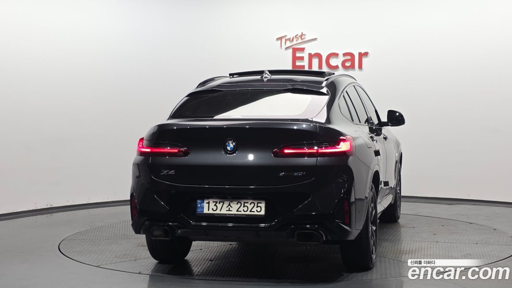 BMW X4 xDrive20i M Sports Pro, 2024