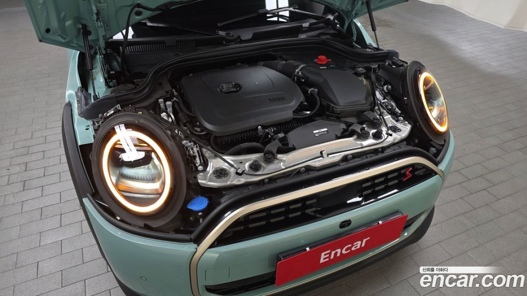 Mini Cooper 5 Door Favoured, 2025