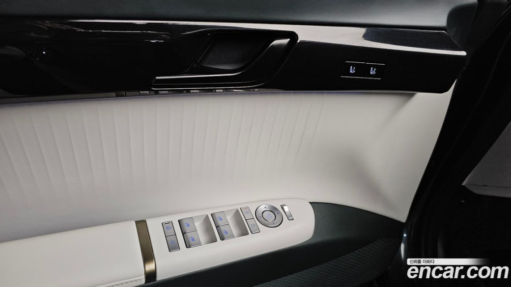 Hyundai Grandeur 2,5 Gasoline 2WD, 2023