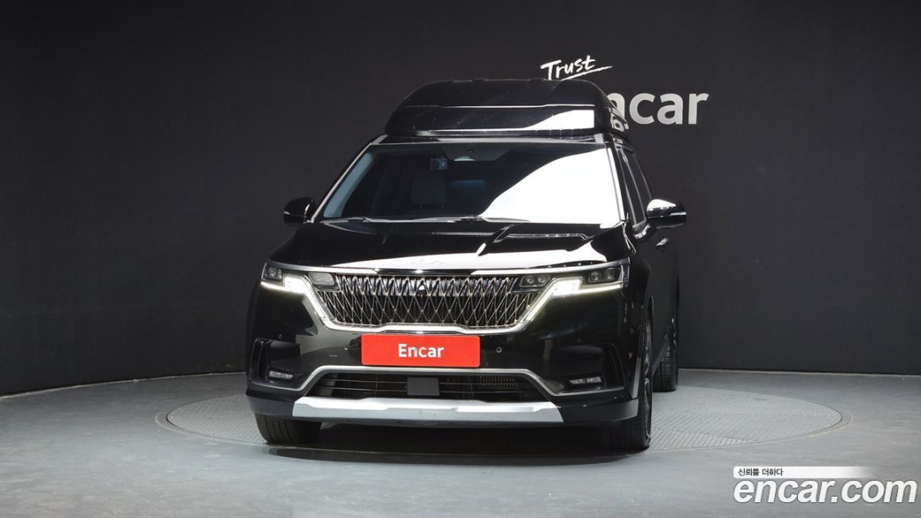 Kia Carnival 7-Seater Hi-Limousine, 2022