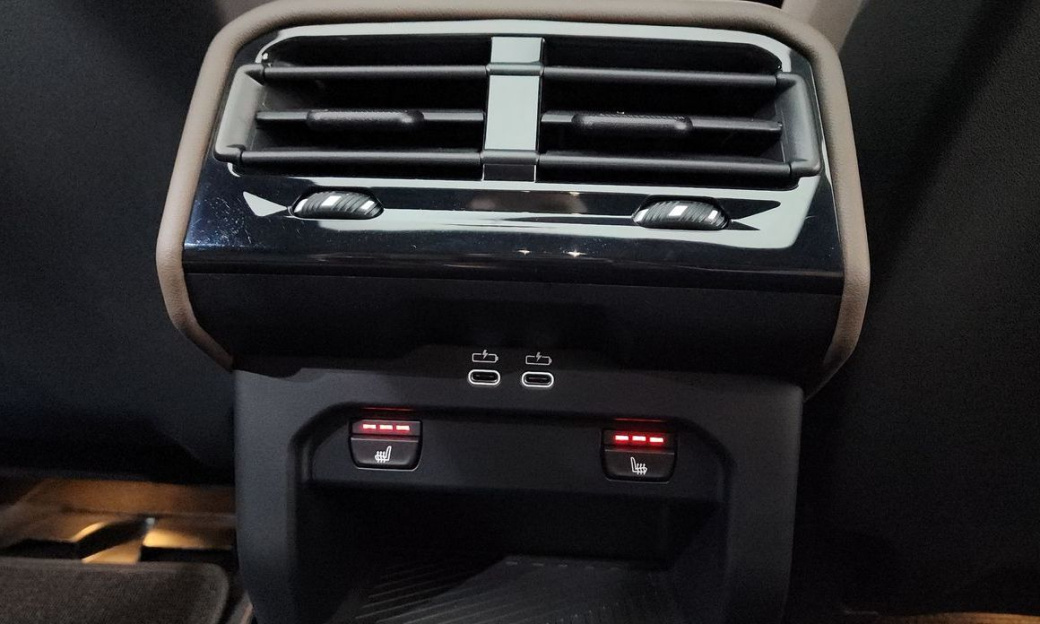BMW 5-Series 520i M Sport, 2024