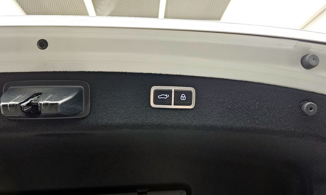 Genesis G80 Gasoline 2.5 Turbo AWD, 2022