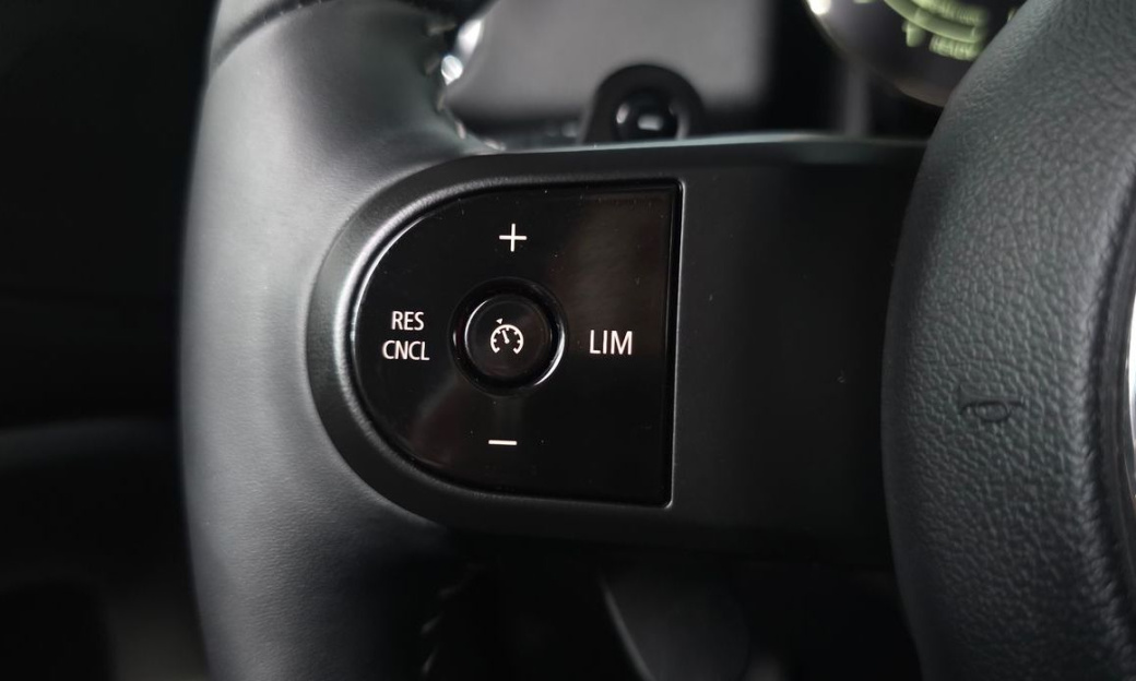 Mini Countryman ALL4 Classic Launch Pack, 2023