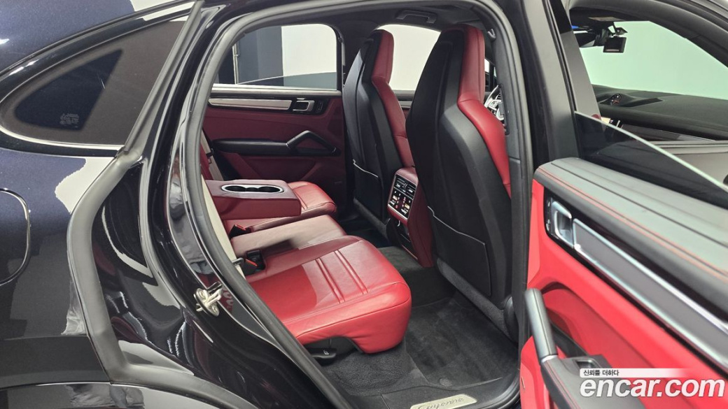 Porsche Cayenne 3.0 Coupe, 2022