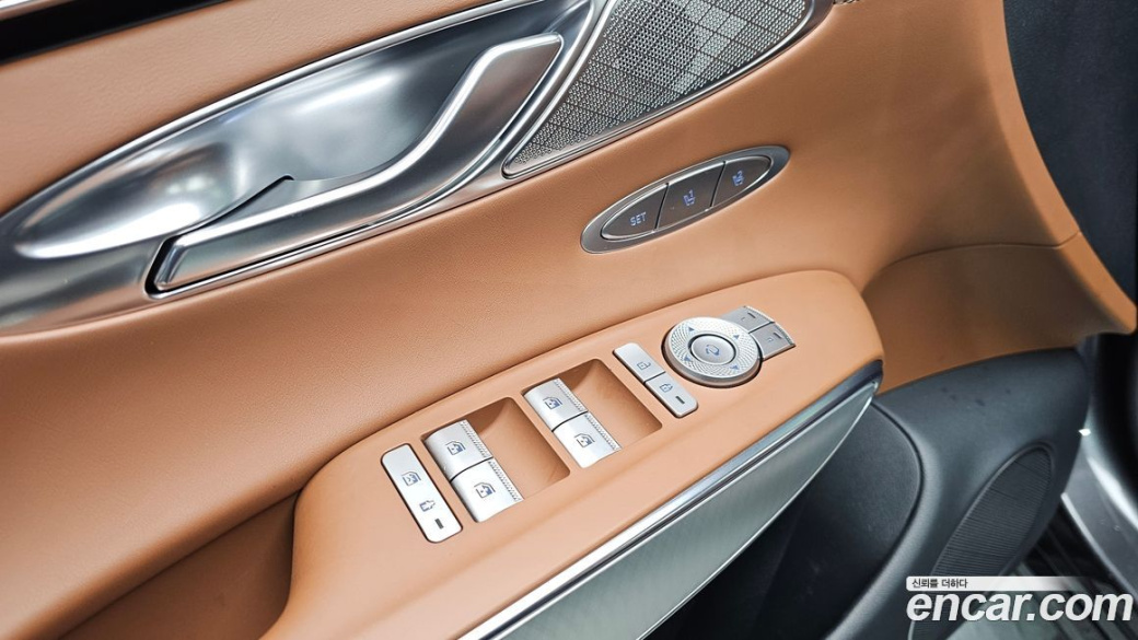 Genesis GV70 2.5T Gasoline AWD, 2022