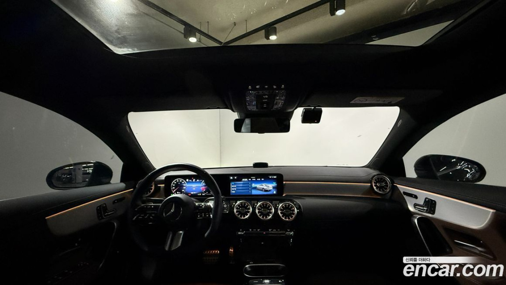 Mercedes-Benz CLA-Class CLA250 4MATIC, 2025