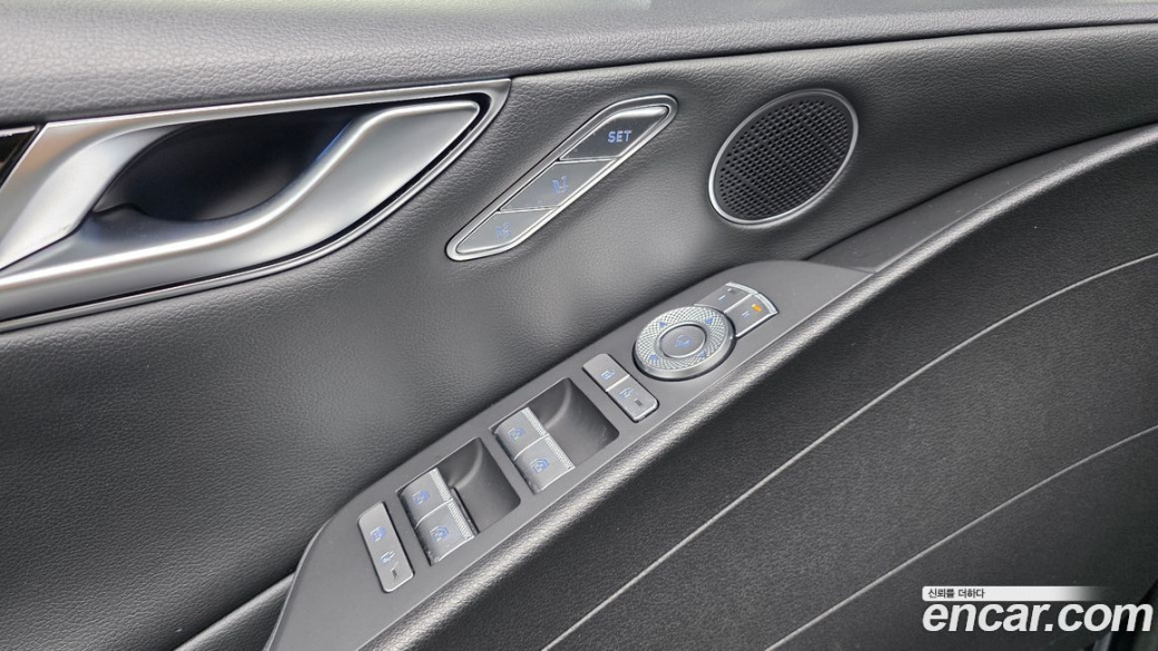 Genesis G80 Gasoline 2.5 Turbo AWD, 2022