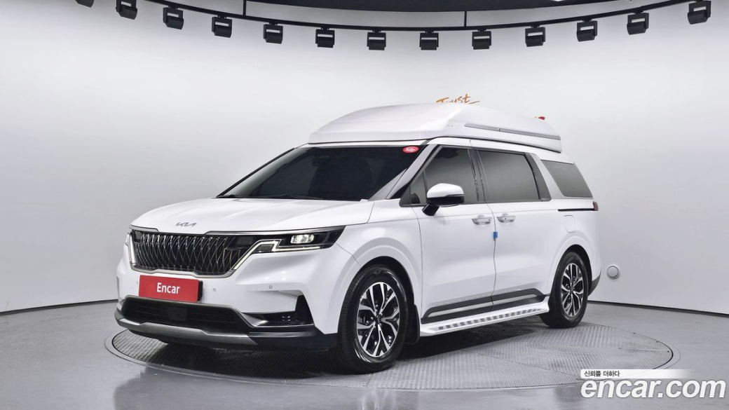Kia Carnival 9-Seater Noblesse, 2023
