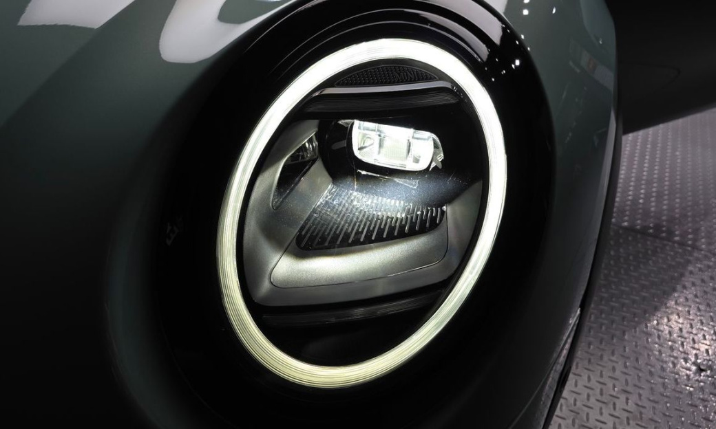 Mini Cooper Favoured, 2025