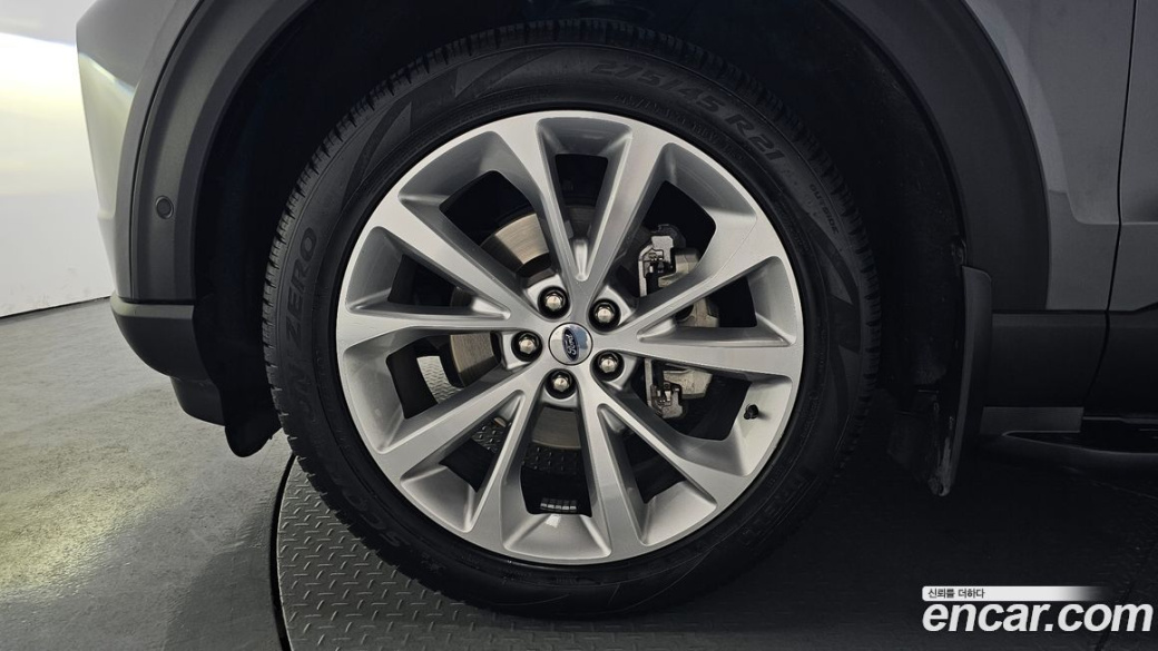 Ford Explorer 3.0 Platinum 4WD, 2022