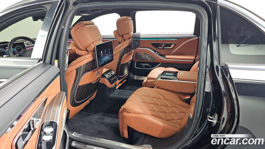 Mercedes-Benz S-Class Maybach S580 4MATIC, 2022