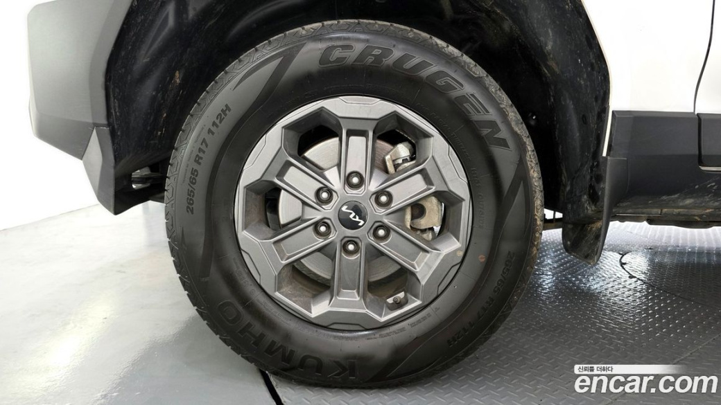 Kia Tasman 2.5T Gasoline 4WD, 2026