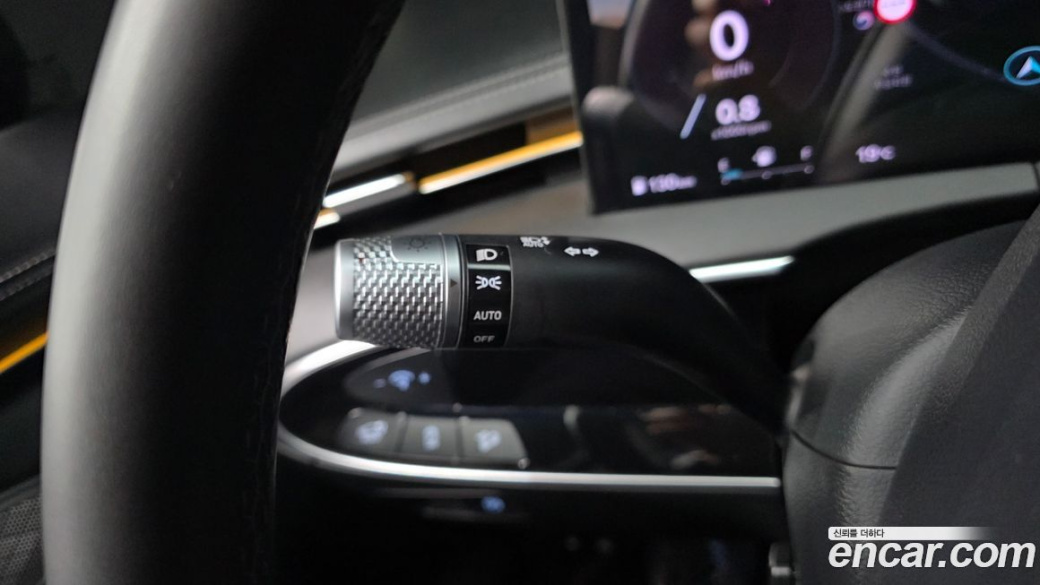 Genesis GV70 2.5T Gasoline AWD, 2025