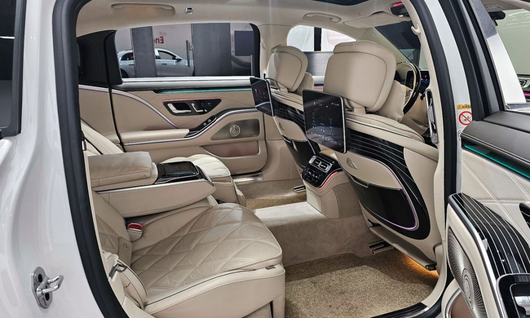 Mercedes-Benz S-Class Maybach S580 4MATIC, 2024