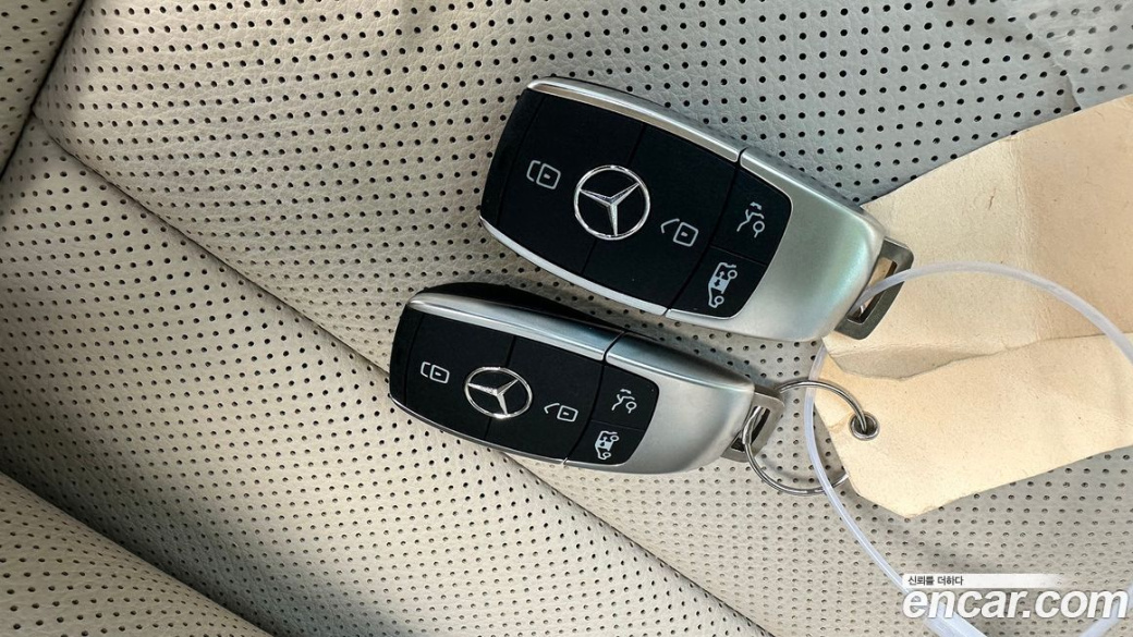 Mercedes-Benz V-Class V300 CDI, 2025