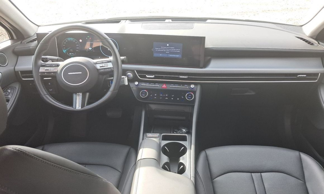 Hyundai Sonata 2.0, 2024