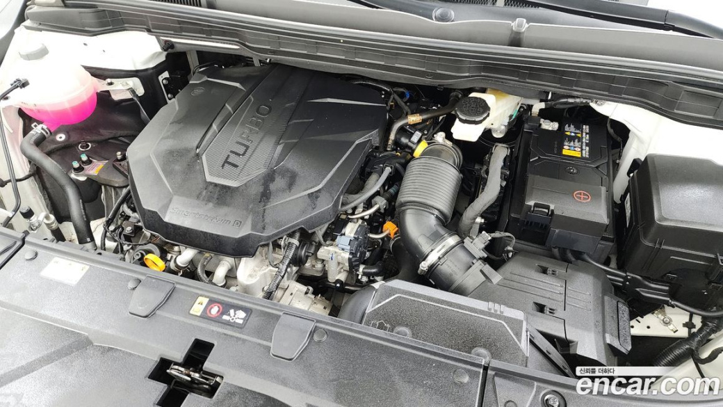 Kia Carnival 9-Seater Signature, 2025