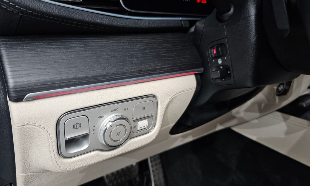 Mercedes-Benz GLS-Class GLS400d 4MATIC, 2023