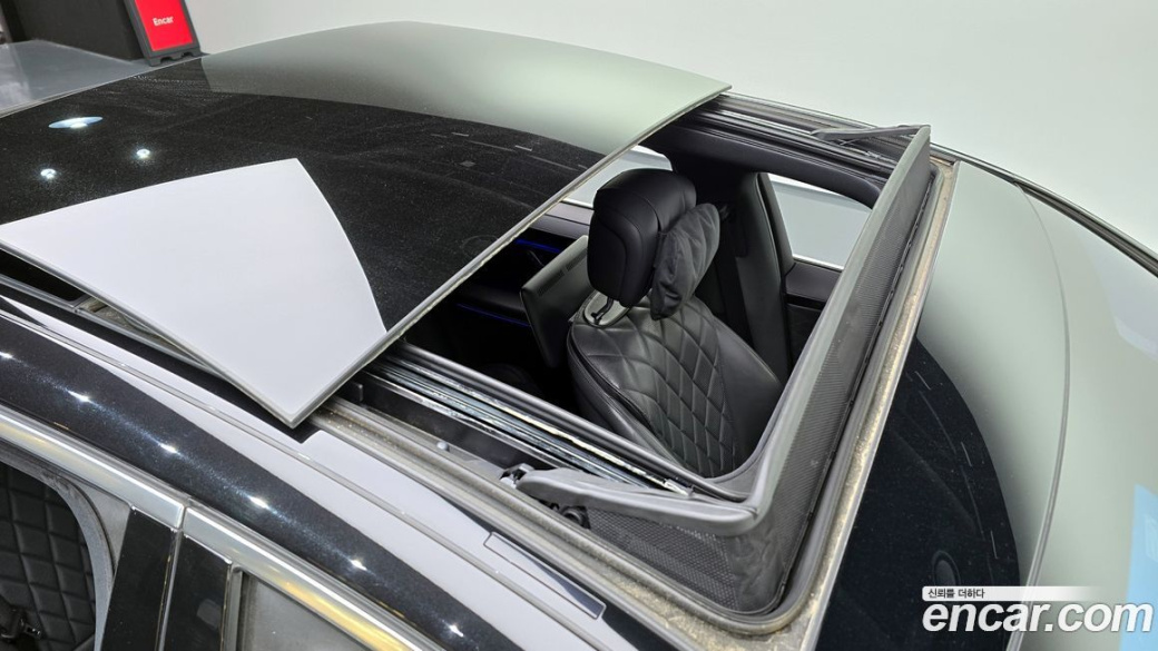 Mercedes-Benz S-Class S500L 4MATIC, 2023