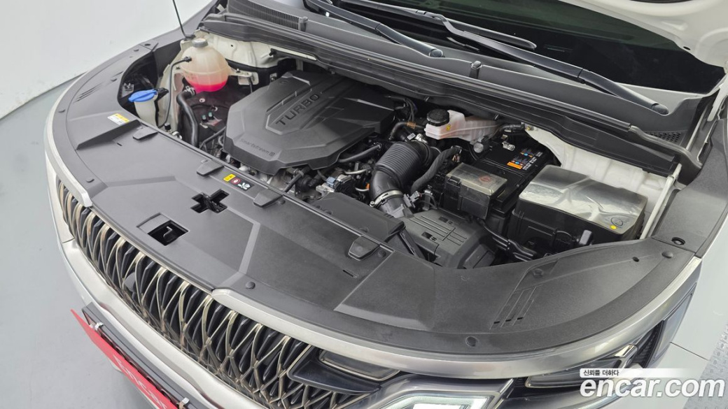 Kia Carnival 9-Seater Noblesse, 2023