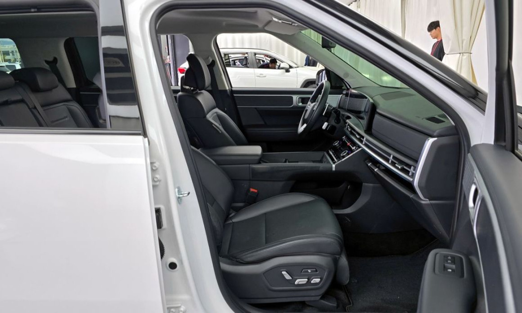 Hyundai Santafe Gasoline 2.5T 2WD, 2024