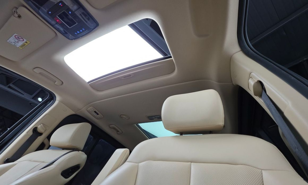 Hyundai Staria Tourer 9-Seater, 2024