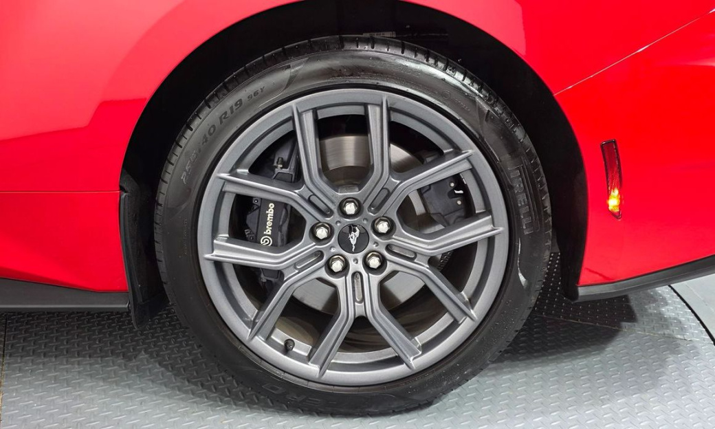 Ford Mustang 2.3 EcoBoost Premium Coupe, 2025