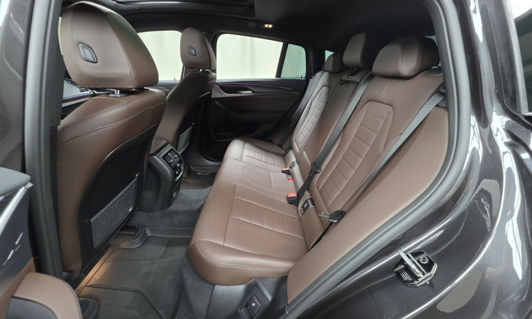 BMW X4 xDrive20i M Sport, 2024