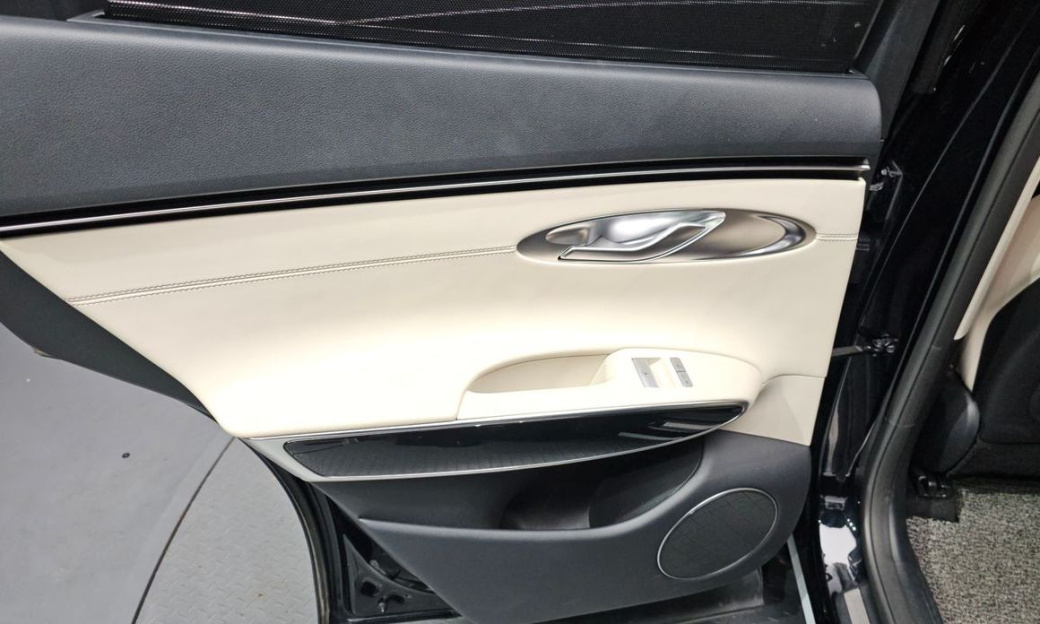 Genesis GV70 2.5T Gasoline 2WD, 2021
