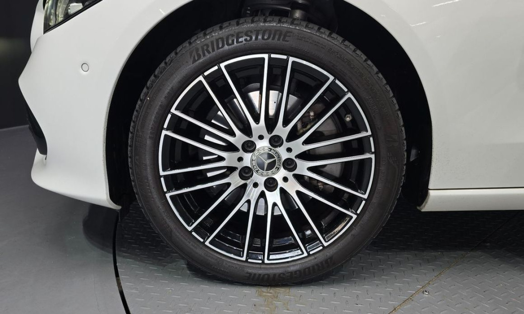 Mercedes-Benz C-Class C200 Avantgarde, 2023