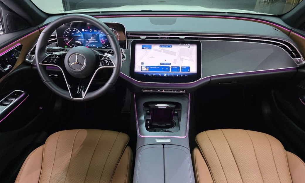 Mercedes-Benz E-Class E200 Avantgarde, 2025