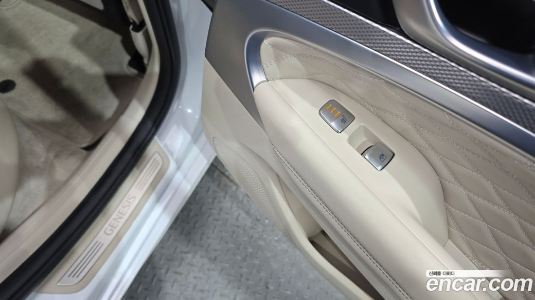 Genesis G70 Gasoline 2.0T 2WD, 2023