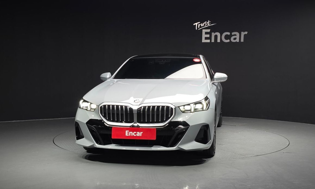 BMW 5-Series 520i M Sport, 2024