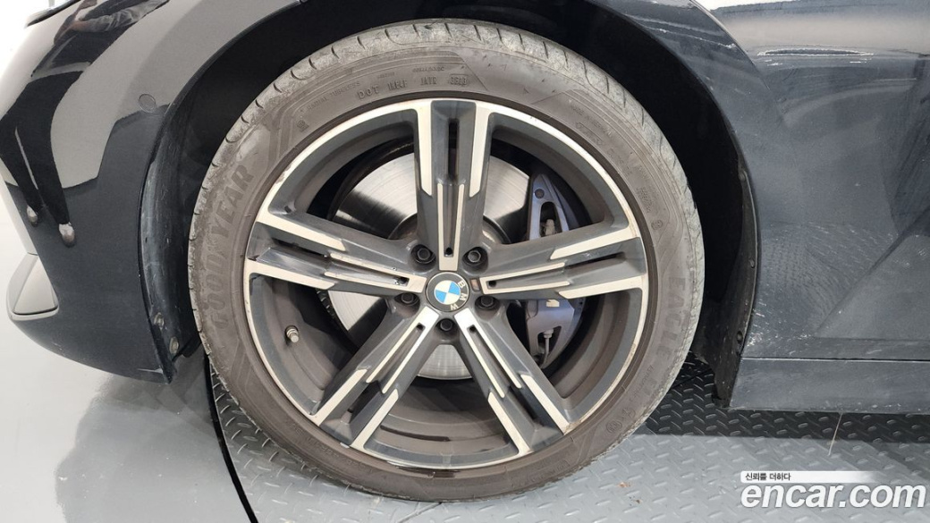 BMW 3-Series 320d M Sport, 2024