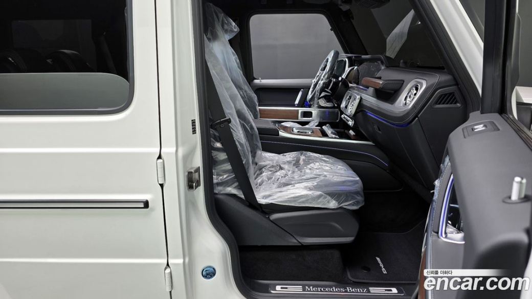 Mercedes-Benz G-Class G450d, 2026