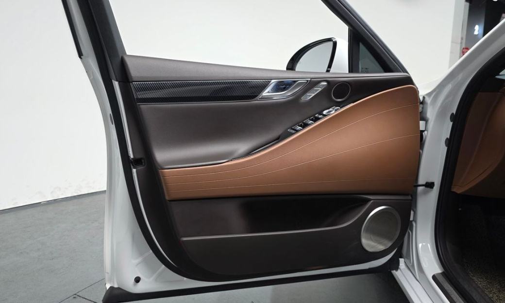 Genesis G80 Gasoline 2.5 Turbo AWD, 2022