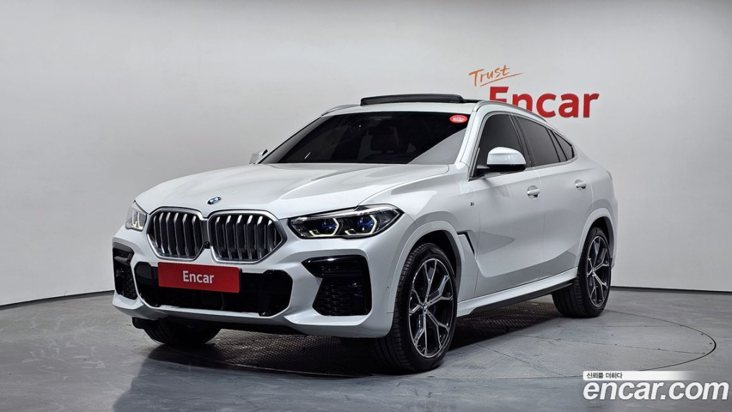 BMW X6 xDrive30d M Sport, 2022