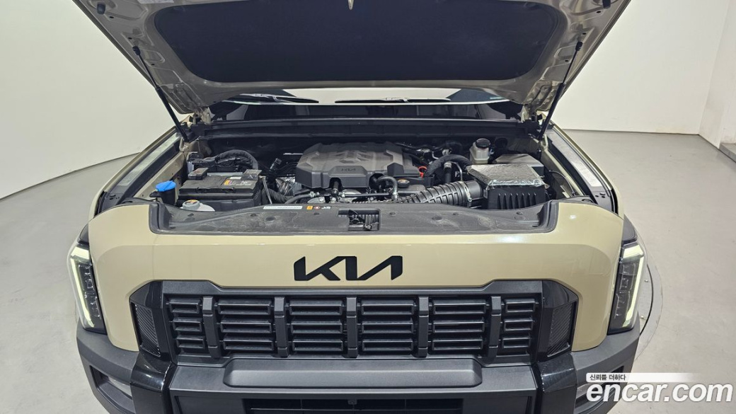 Kia Tasman 2.5T Gasoline 4WD, 2026