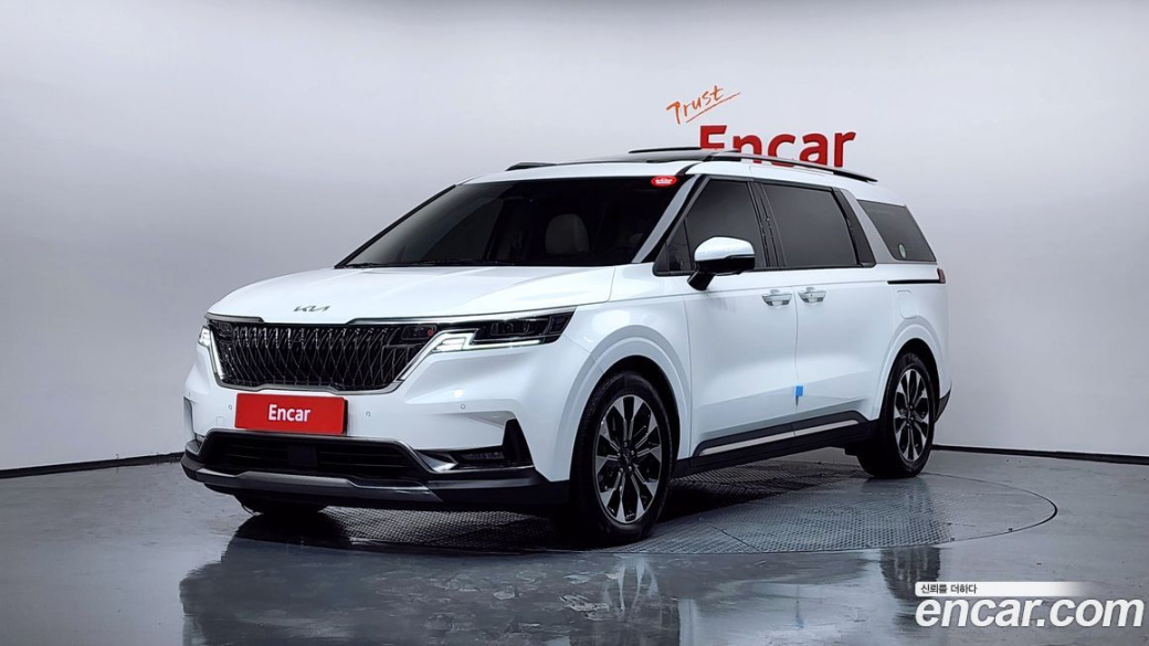 Kia Carnival 9-Seater Signature, 2022