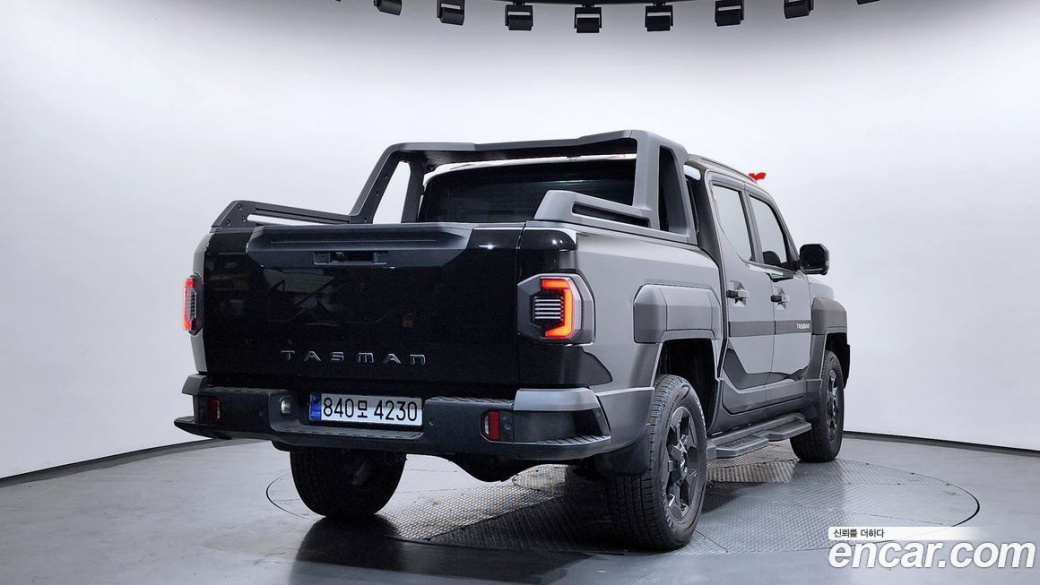 Kia Tasman 2.5T Gasoline 2WD, 2026