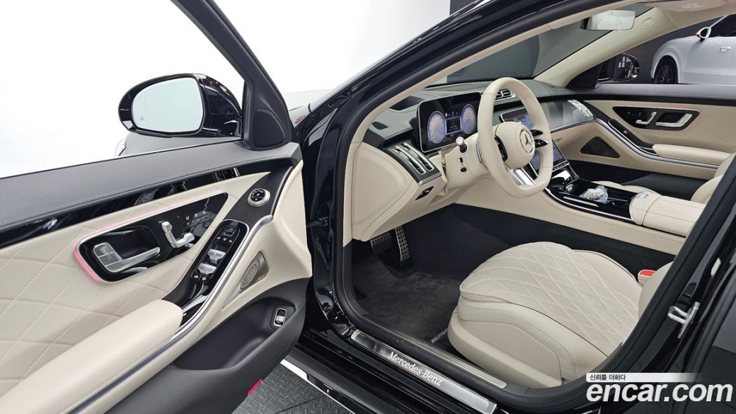 Mercedes-Benz S-Class S450 4MATIC, 2026