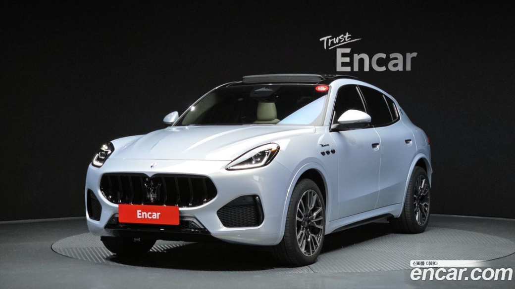Maserati Grecale 2.0 AWD Modena, 2023