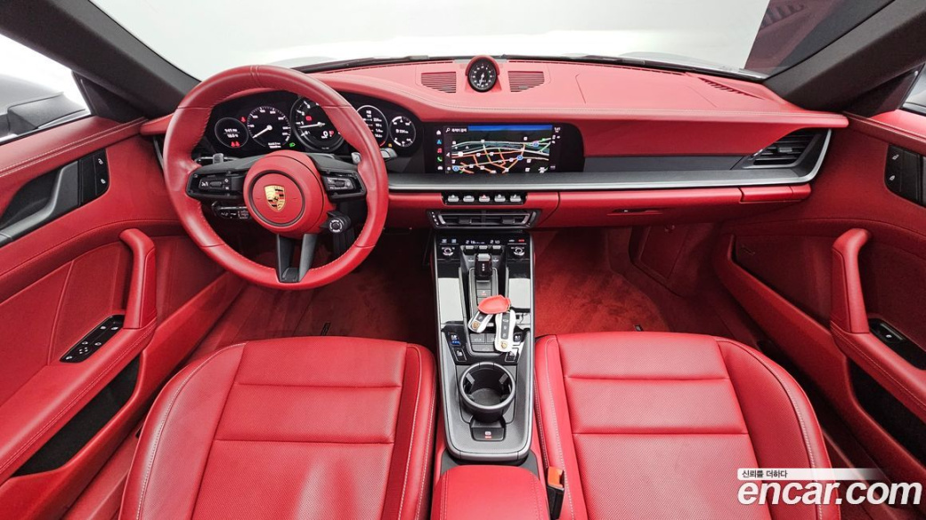 Porsche 911 Carrera, 2024