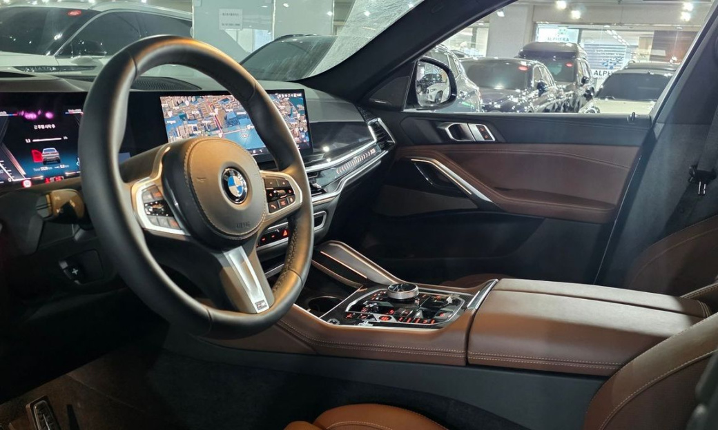 BMW X6 xDrive30d M Sport, 2025