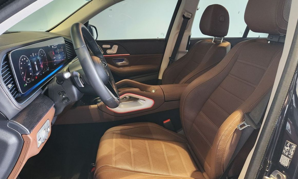 Mercedes-Benz GLE-Class GLE450 4MATIC, 2025