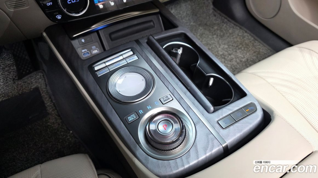 Genesis G80 Gasoline 2.5 Turbo AWD, 2022