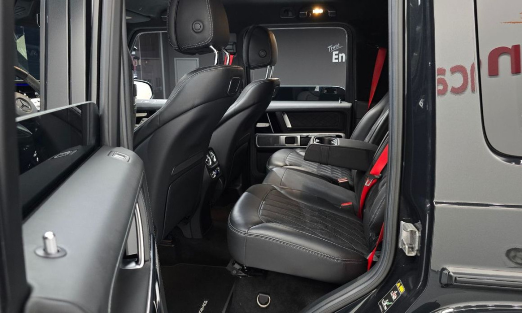 Mercedes-Benz G-Class AMG G63 Manufaktur, 2022