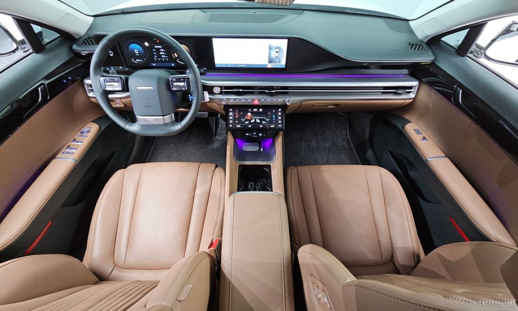 Hyundai Grandeur 2,5 Gasoline 2WD, 2025