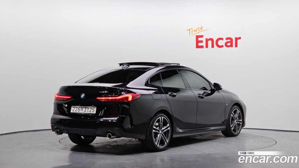 BMW 2-Series 220i M Sports, 2024
