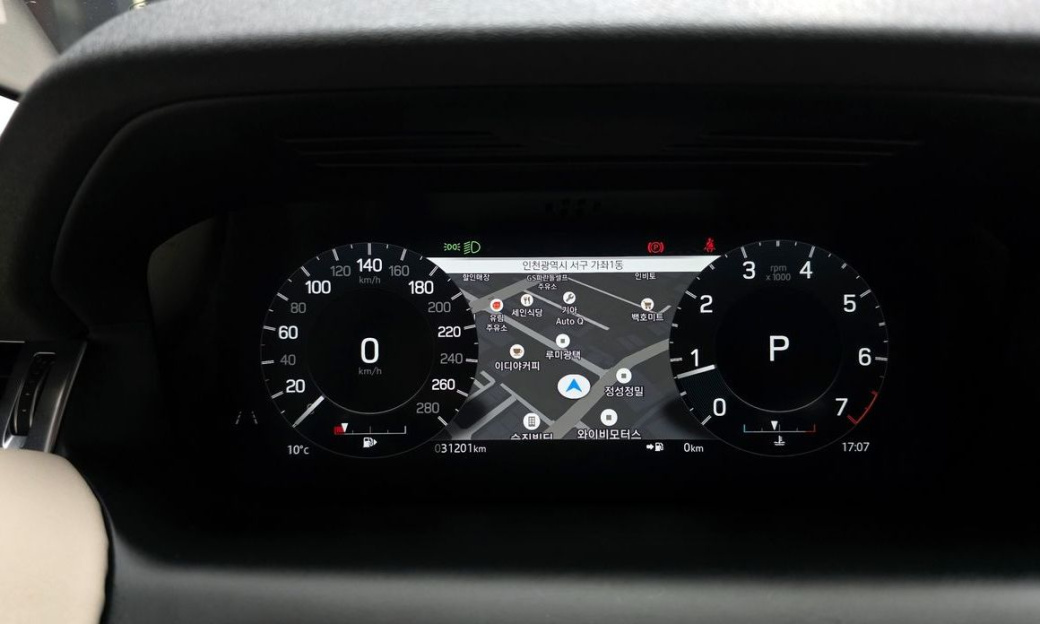 Land Rover Discovery Sport P250 SE, 2022